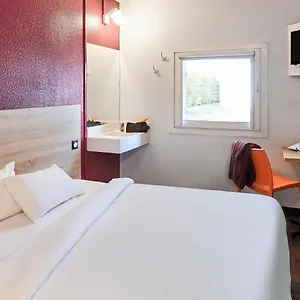  Hotel Hotelf1 Porte De Châtillon